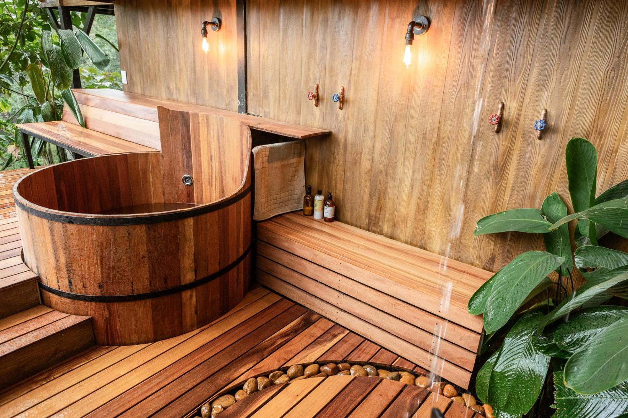 Tominejo Ecolodge - Casas En Los Arboles Neira エクステリア 写真